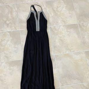 Forever 21 black maxi dress